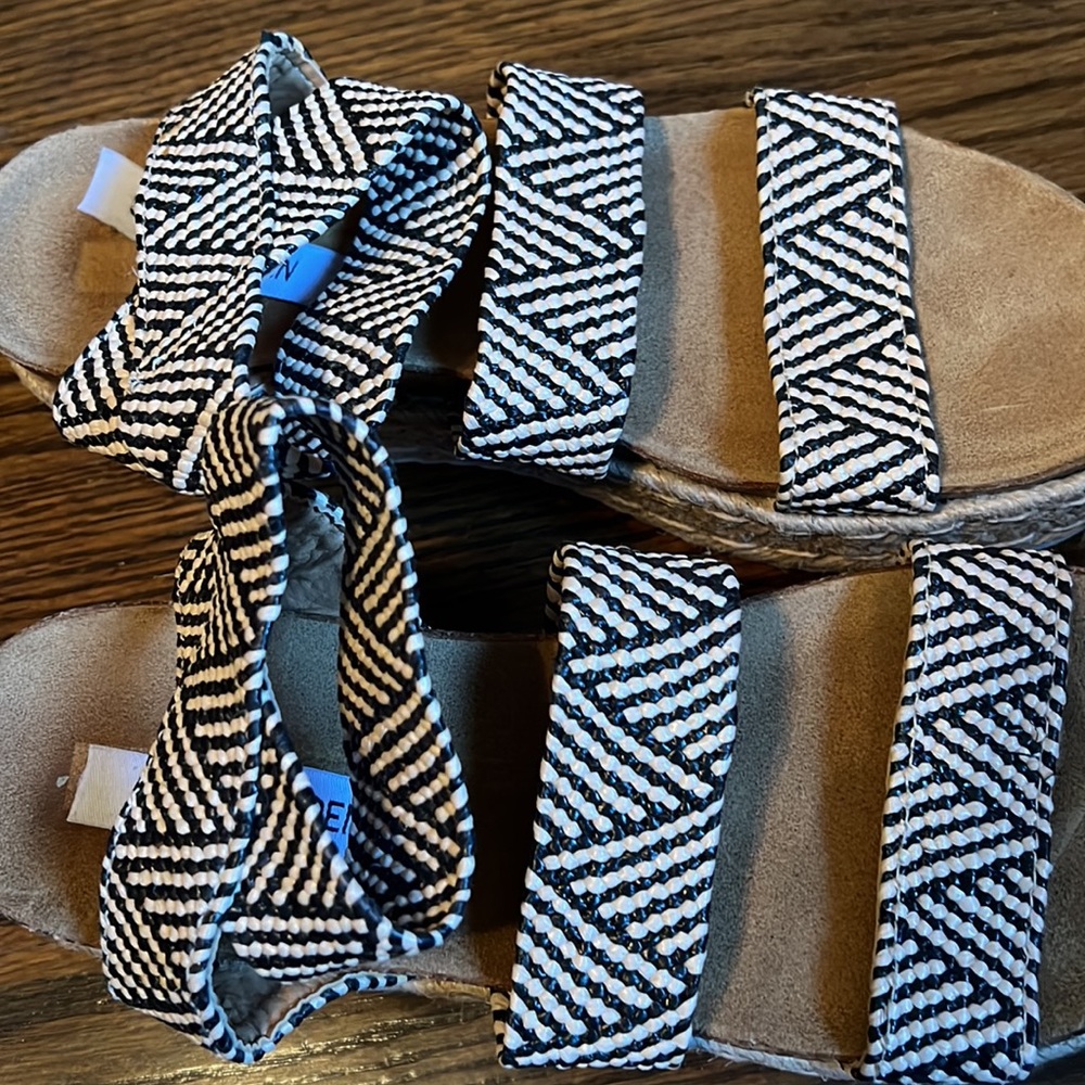 Steve Madden Sandals - Picture 5 of 5